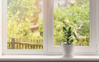 Rénovation des fenêtres et ventilation : parution d'un nouveau guide Batiweb Rénovation des fenêtres et ventilation : parution d'un nouveau guide Batiweb